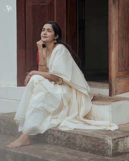 Ananya feet photo 20