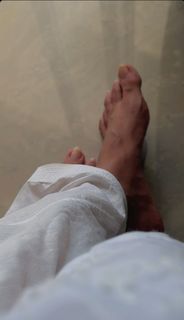 Ananya feet photo 8