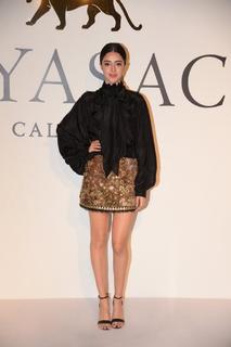 Ananya Panday feet photo thumbnail