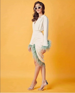 Ananya Panday feet photo thumbnail