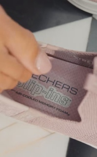 Ananya Panday feet photo thumbnail