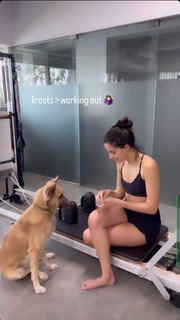 Ananya Panday feet photo thumbnail