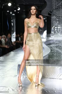 Ananya Panday feet photo thumbnail