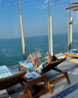 Ananya Panday feet photo thumbnail