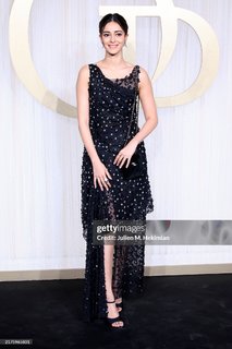 Ananya Panday feet photo thumbnail