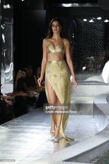 Ananya Panday feet photo thumbnail