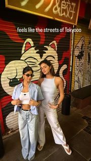 Ananya Panday feet photo thumbnail