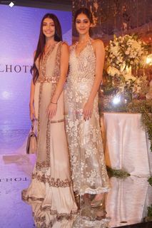 Ananya Panday feet photo thumbnail