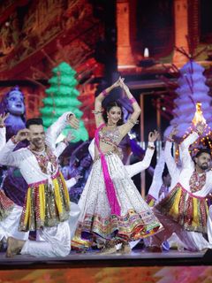 Ananya Panday feet photo thumbnail