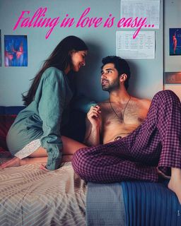 Ananya Panday feet photo 1