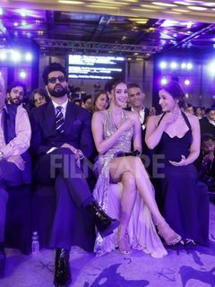 Ananya Panday feet photo 19