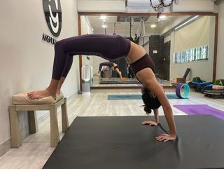Ananya Pandey feet photo thumbnail
