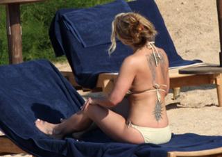 Anastacia feet photo thumbnail