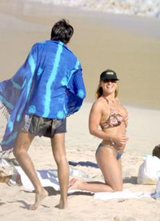 Anastacia feet photo thumbnail