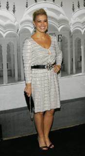 Anastacia feet photo thumbnail