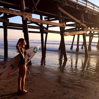 Anastasia Ashley feet photo thumbnail