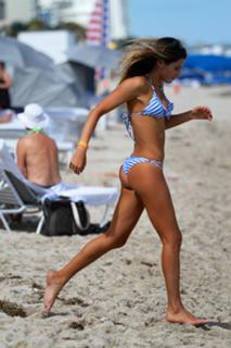 Anastasia Ashley feet photo thumbnail