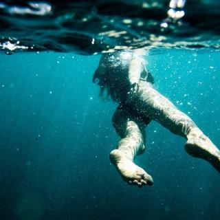 Anastasia Ashley feet photo thumbnail