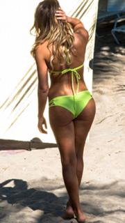 Anastasia Ashley feet photo thumbnail