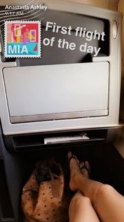 Anastasia Ashley feet photo thumbnail