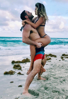 Anastasia Ashley feet photo thumbnail