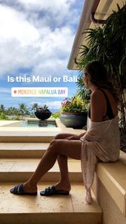 Anastasia Ashley feet photo thumbnail