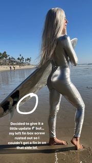 Anastasia Ashley feet photo thumbnail