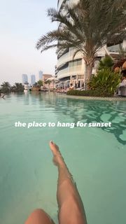 Anastasia Ashley feet photo thumbnail