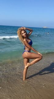 Anastasia Giousef feet photo thumbnail