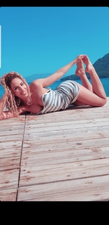 Anastasia Giousef feet photo thumbnail