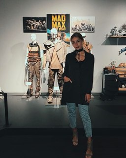 Anastasia Ivleeva feet photo thumbnail