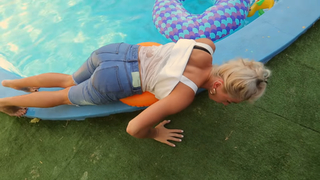 Anastasia Ivleeva feet photo thumbnail