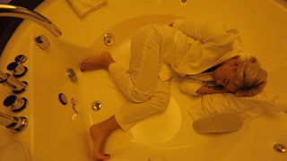 Anastasia Ivleeva feet photo thumbnail