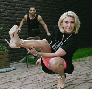 Anastasia Ivleeva feet photo thumbnail