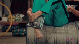 Anastasia Ivleeva feet photo thumbnail