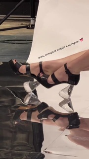 Anastasia Ivleeva feet photo thumbnail