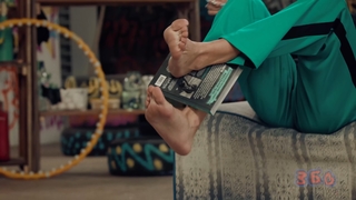 Anastasia Ivleeva feet photo thumbnail
