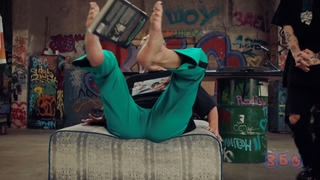 Anastasia Ivleeva feet photo thumbnail