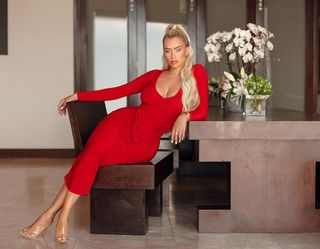 Anastasia Karanikolaou feet photo thumbnail