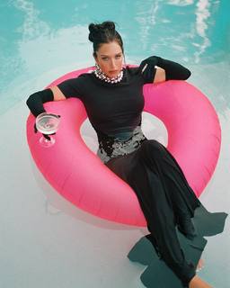 Anastasia Karanikolaou feet photo thumbnail