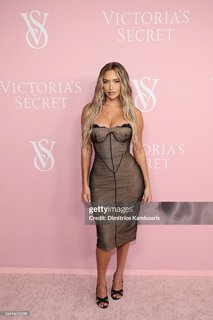 Anastasia Karanikolaou feet photo thumbnail