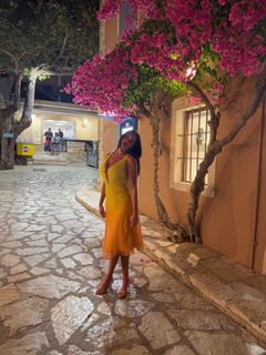 Anastasia Karanikolaou feet photo thumbnail