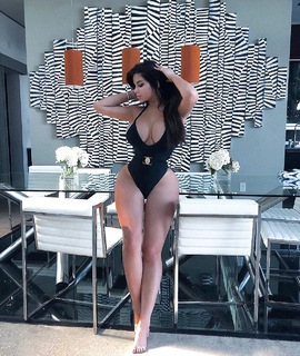 Anastasia Kvitko feet photo 7
