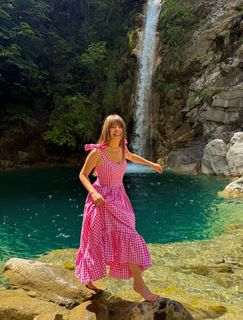 Anastasia Tsilimpiou feet photo 14