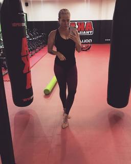 Anastasia Yankova feet photo 8
