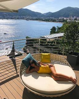 Anastasija Ražnatović feet photo 4