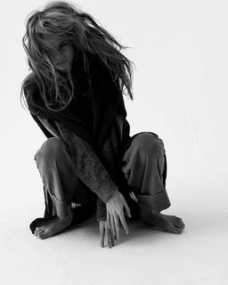 Anastasiya Shcheglova feet photo thumbnail