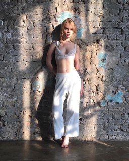 Anastasiya Shcheglova feet photo thumbnail