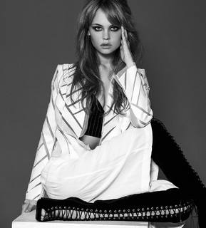 Anastasiya Shcheglova feet photo thumbnail