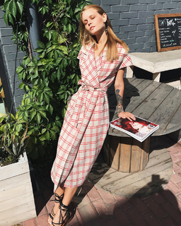 Anastasiya Shcheglova feet photo thumbnail